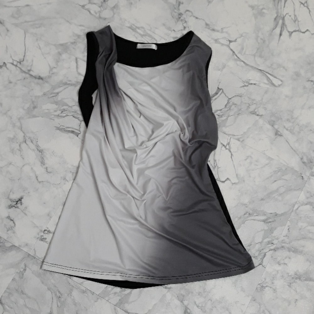 Gradient ombre long tank top, twist neckline